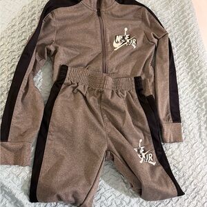 Jordan Kids Set in Brown and Black